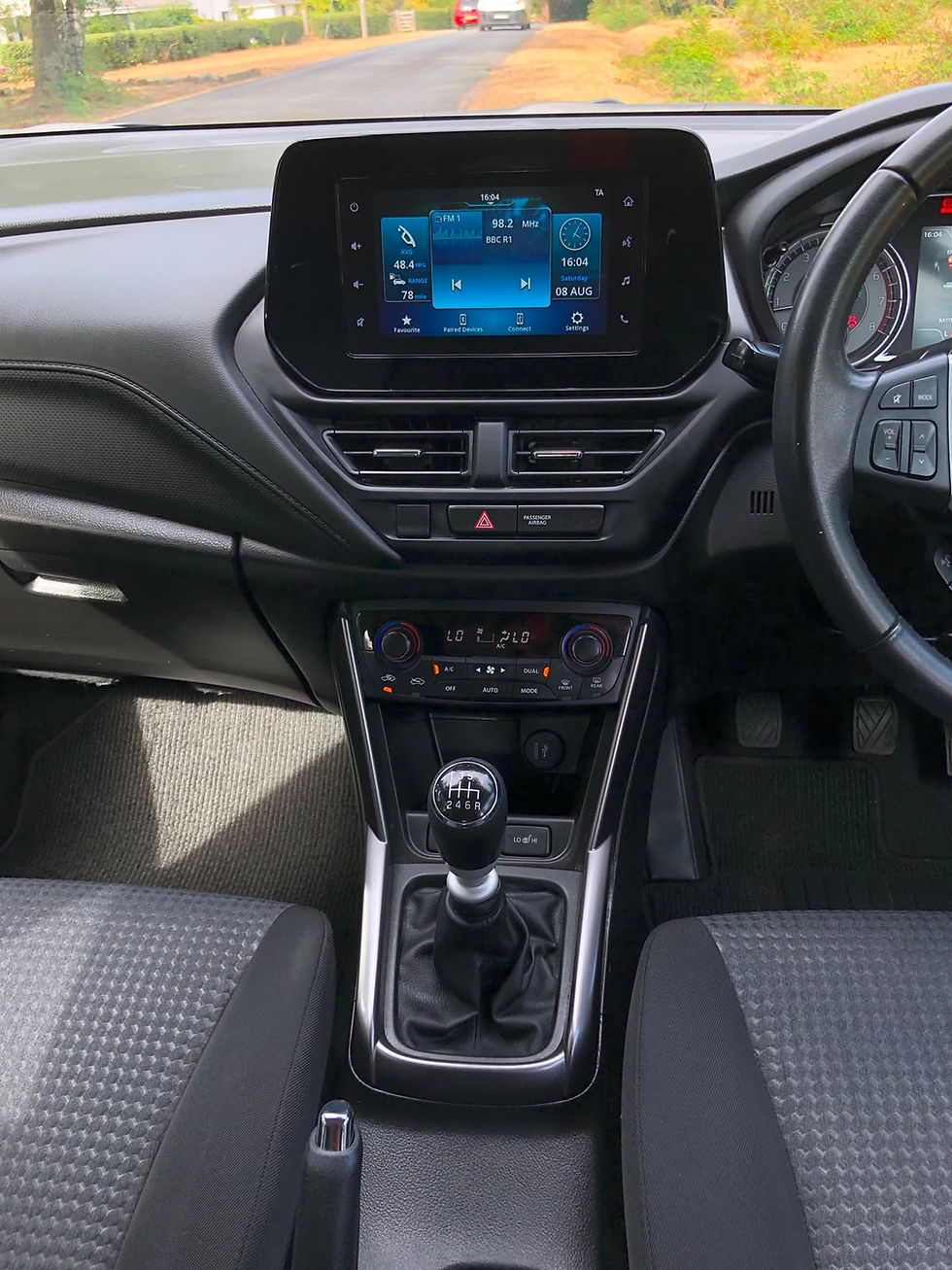 Miniatura: Suzuki S Cross Manual 2023