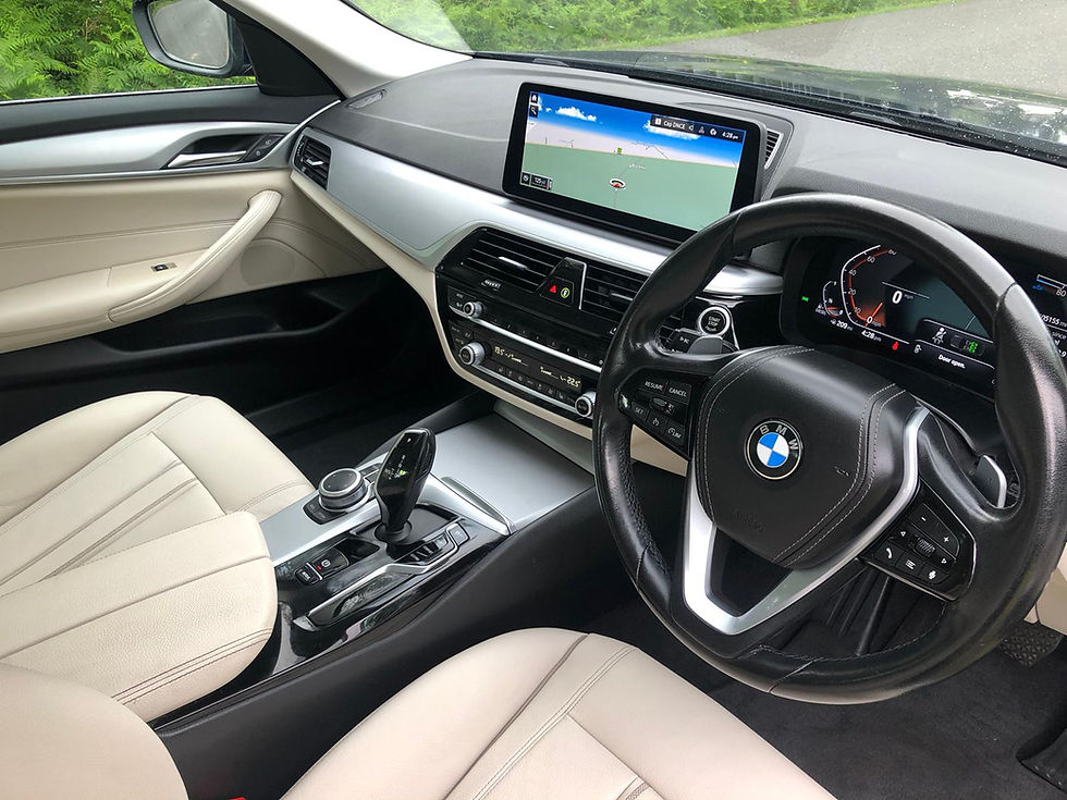 Miniatura: BMW 520D Automat 2022
