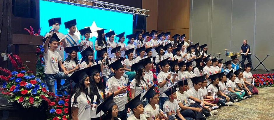 Niñez y juventud en acción