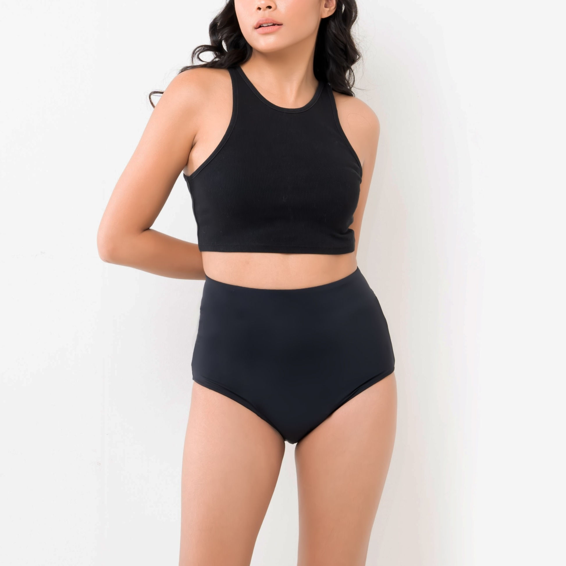 Air-Ssentials: High Waist