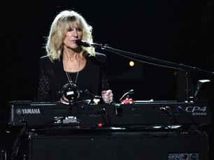 Fans Mourn the Death of Fleetwood Mac's Christine McVie