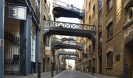 Bridget-Jones-Diary-Shad-Thames_edited.j