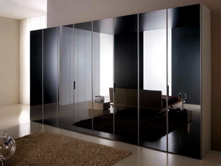 Modern custom bedroom closet
