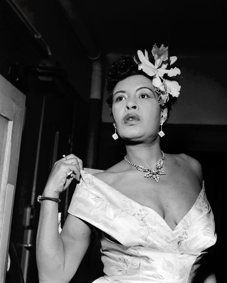 Crowned: The Fascinator Experience