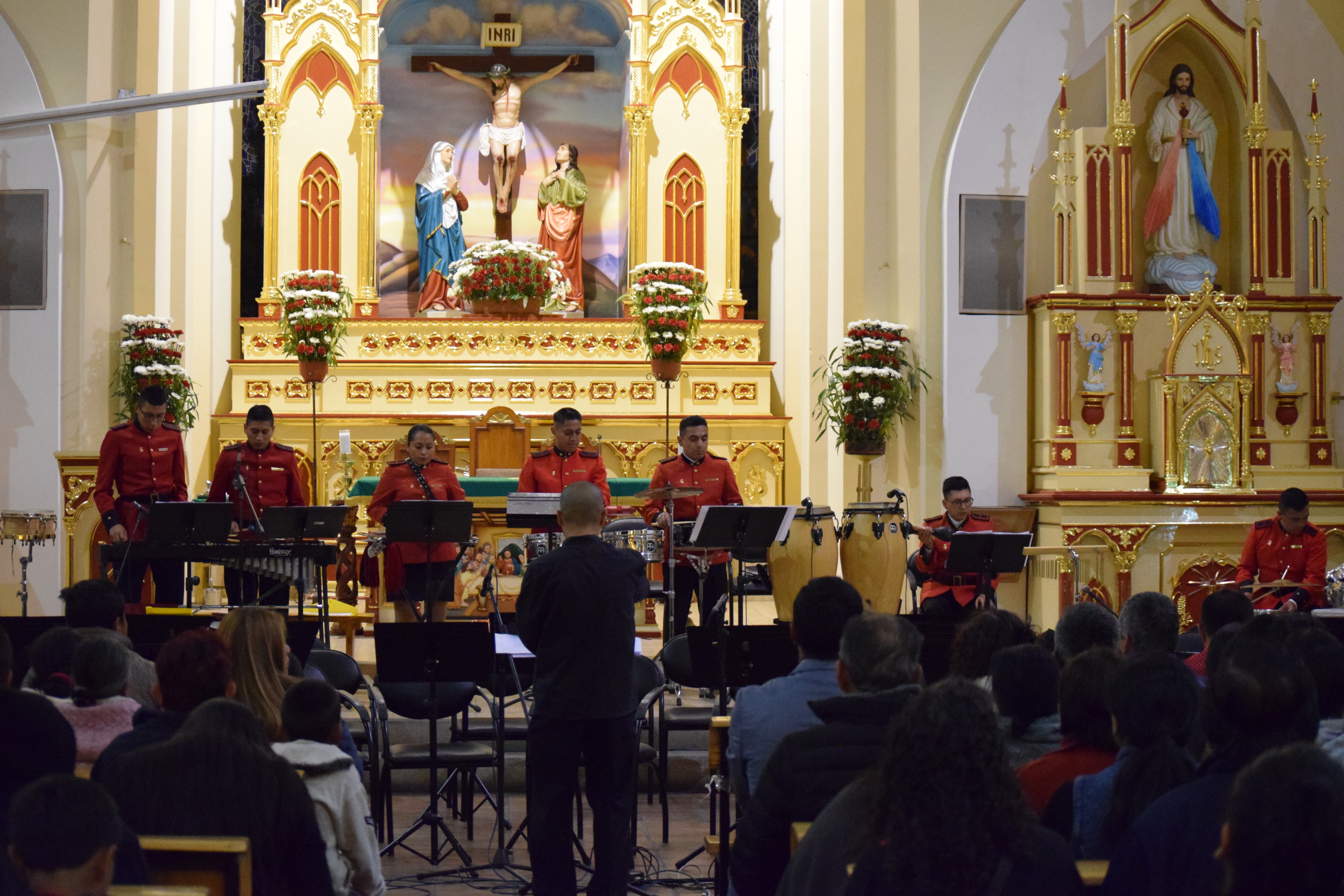 Capacitación CBQ fila de percusión