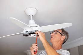 How to clean and balance ceiling fans