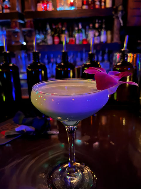 5 TORONTO COCKTAIL BARS YOU HAVE TO TRY THIS SUMMER