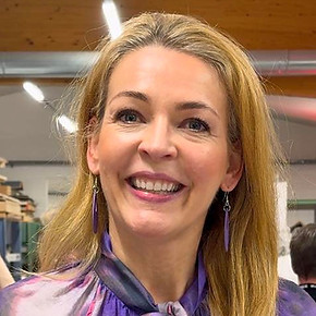 Karin Katzenberger_edited.jpg