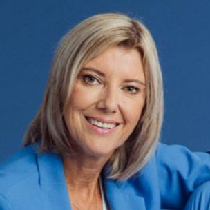 Silvia Lackner_edited.jpg