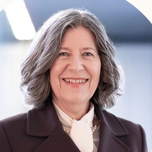 Maria Navarro-Frischenschlagen Let's Get Visible