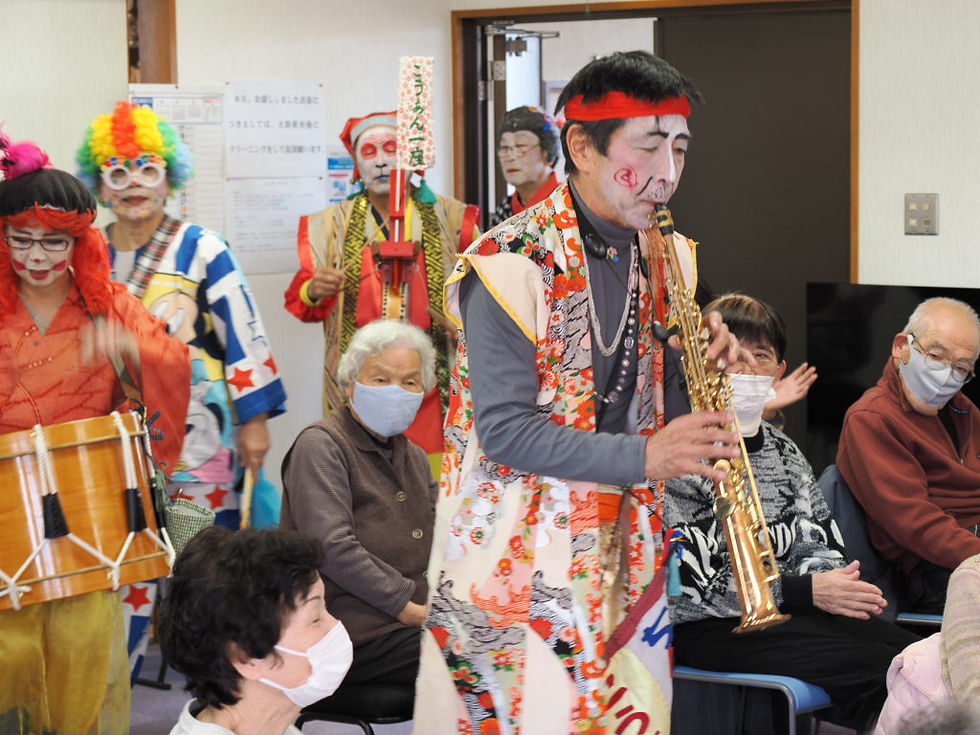 今回は、健康体操 に ちんどんや 楽しい出し物がいっぱい！