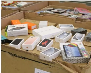 CORREIOS VÃO LEILOAR APROXIMADAMENTE 50 MIL ITENS CLASSIFICADOS COMO REFUGO