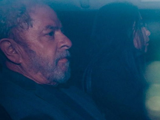 Juiz manda soltar Lula