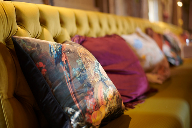 Seating area, Eight Bells, Saffron Walden