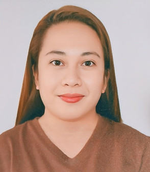 Queennie profile pic.jpg