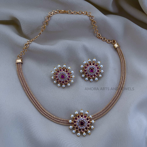 Antique Short Necklace Amora Art and Jewels