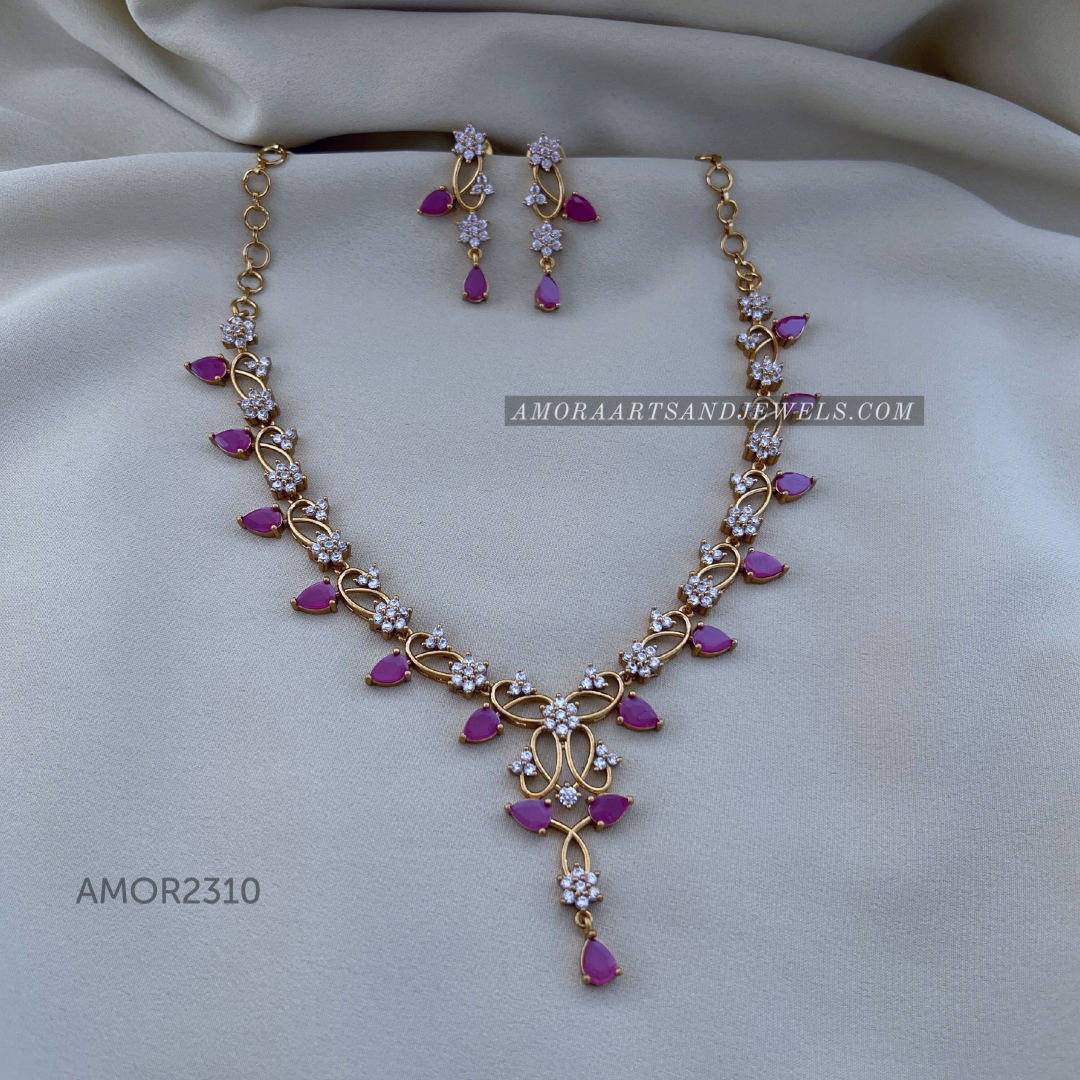 Antique Short Necklace