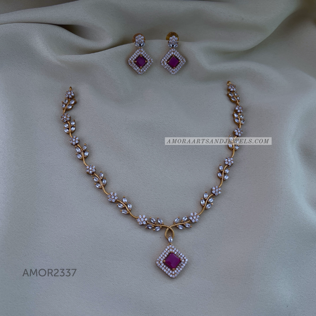 Antique Short Necklace