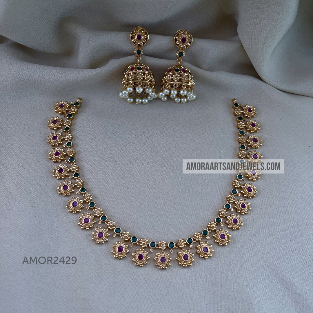 Antique Short Necklace