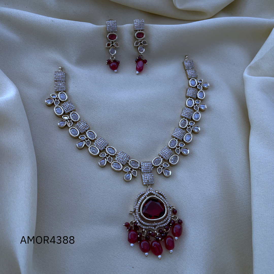 Antique Short Necklace - AMOR4388