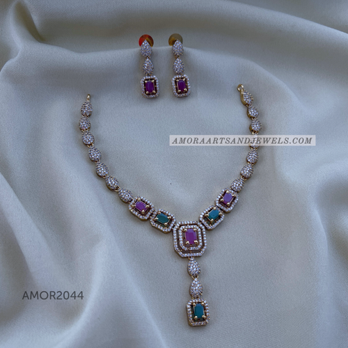 Antique Short Necklace Amora Art and Jewels