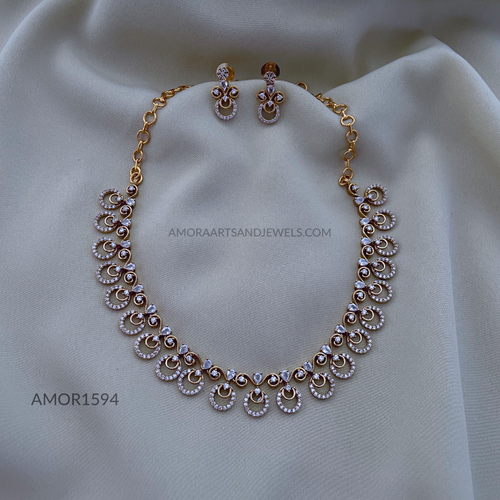 Antique Short Necklace Amora Art and Jewels