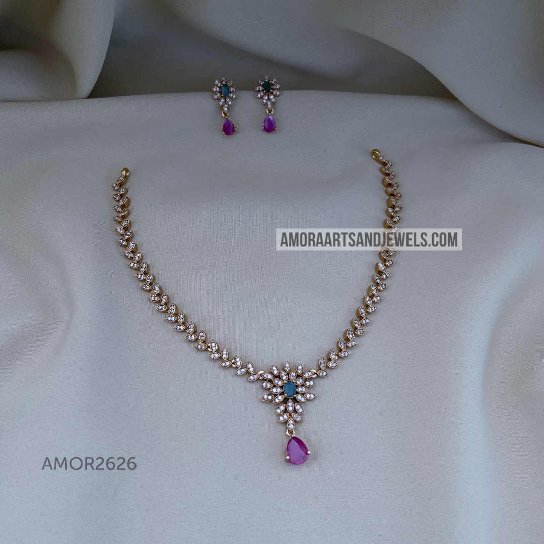 Antique Short Necklace