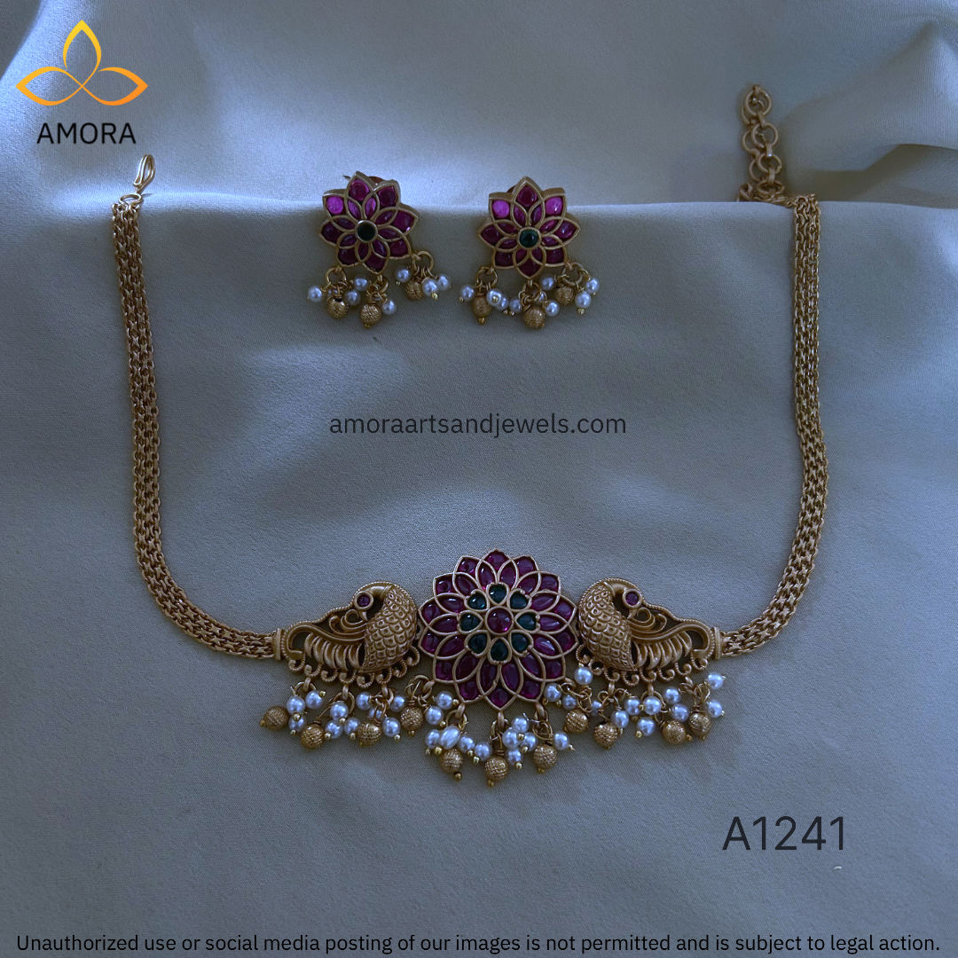 Antique Short Necklace - A1241