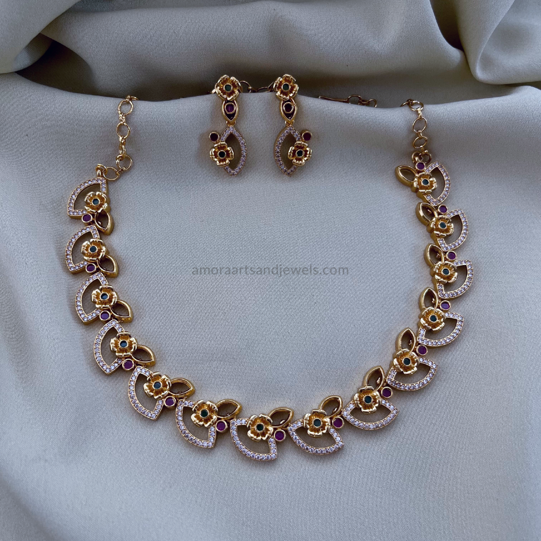 Antique Short Necklace