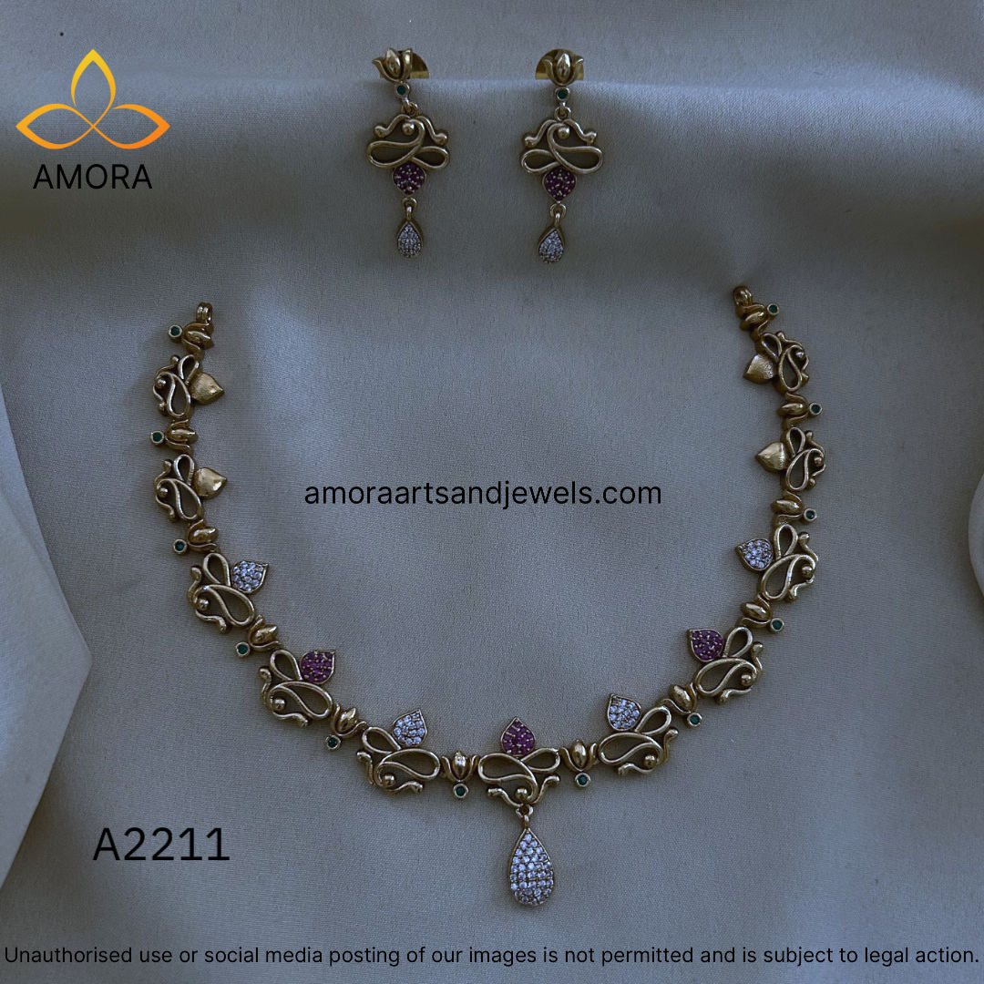 Antique Short Necklace - A2211