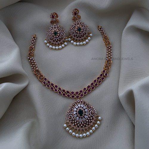 AD Short Necklace Amora Art and Jewels