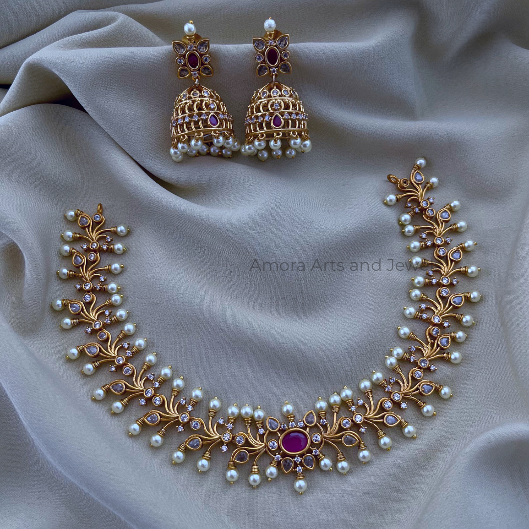 Antique Short Necklace