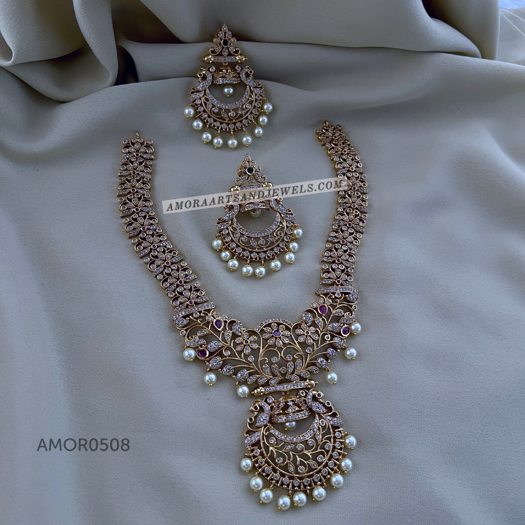 Antique Short Necklace 