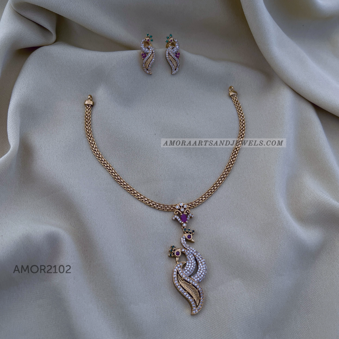 Antique Short Necklace