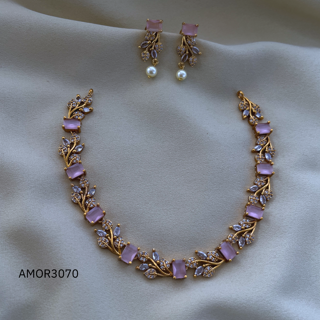 Antique Short Necklace - Pastel Pink!!