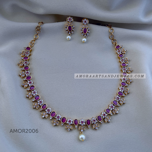 Antique Short Necklace Amora Art and Jewels