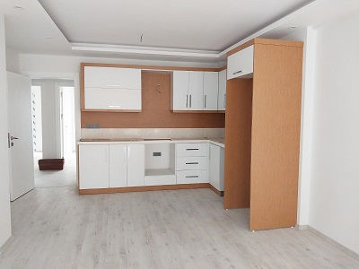 KUŞADASI/İKİÇEŞMELİK SATILIK 2+1 DAİRE 2.400.000 ₺
