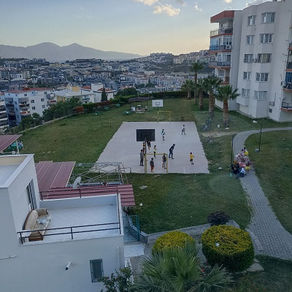 KUŞADASI/İKİÇEŞMELİK. EŞYALI KİRALIK 3+1 DAİRE. 20.000 ₺
