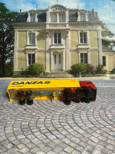 MAJORETTE CAMION VOLVO Citerne Total N°324 1:100 EUR 6,45 - PicClick DE MAJORETTE CAMION VOLVO Citerne Total N°324 1:100 EUR 6,45 - PicClick DE