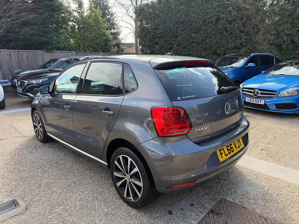 Thumbnail: Volkswagen Polo 1.0 BlueMotion Tech Match Euro 6 (s/s) 5dr-53670 miles-3 owners