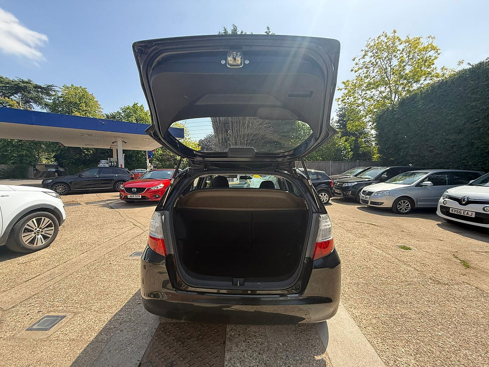 Thumbnail: Honda Jazz 1.2 i-VTEC SE Euro 5 5dr-110050 miles- 2 owners-Full Ser.His.