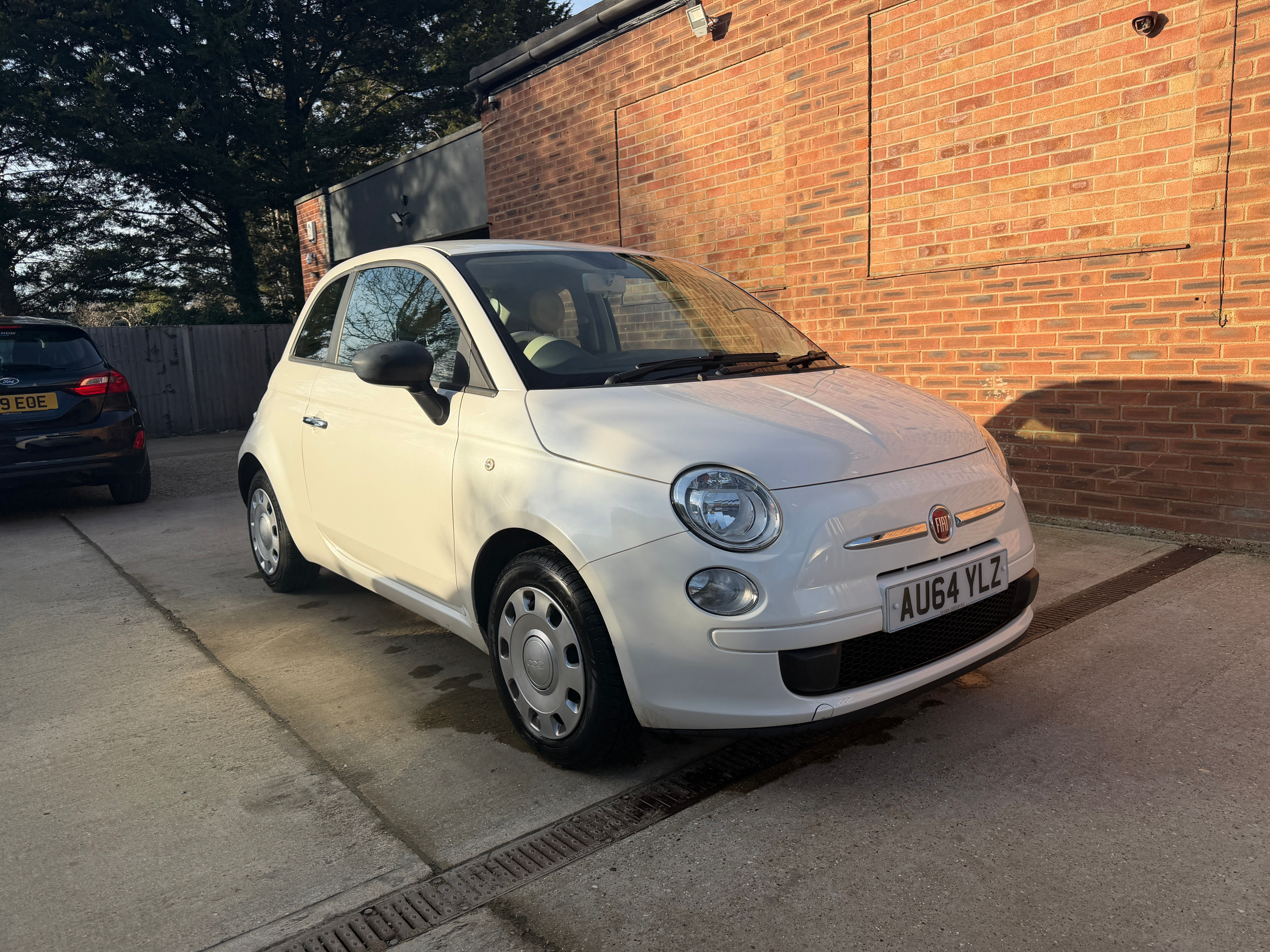 Fiat 500 1.2 Pop Euro 6 (s/s) 3dr-86140 miles- 2 owners-petrol-manual
