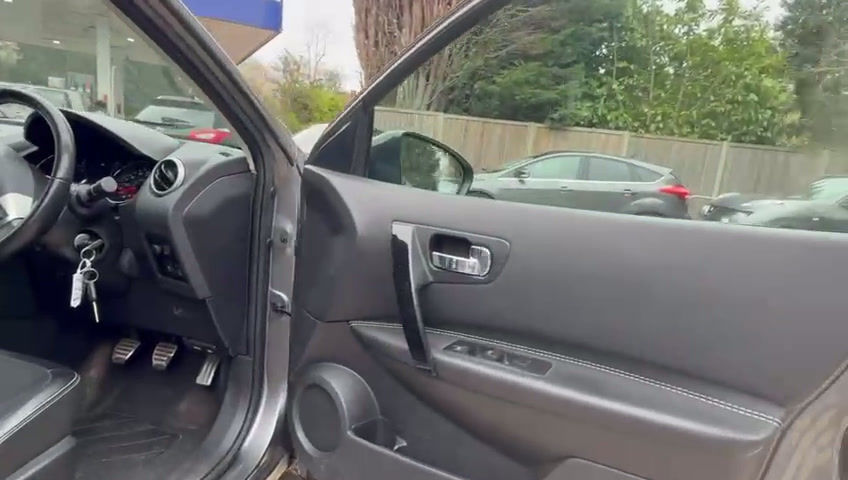 Thumbnail: Nissan Qashqai 1.5 dCi 360 2WD Euro 5- 87400 miles- 1 Owner- diesel