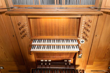 Dietlikon - Ref. Kirche - Main Organ