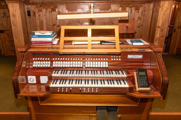 Schwende - Kath. Kirche - Main Organ