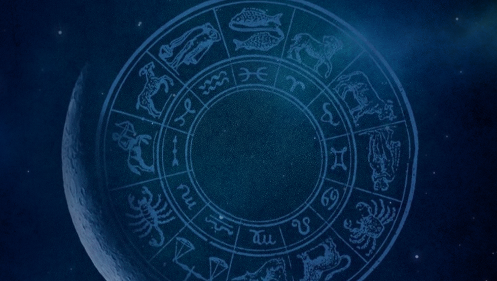 Cópia de Modern orange bar live performance promo instagram post (portrait) copy.png