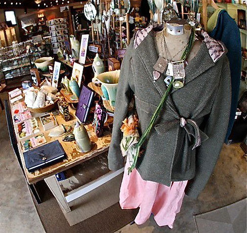 local california art burbank, local handmade gifts burbank, local handmade jewelry burbank, local  handmade art burbank, made in America burbank, handmade jewelry burbank, handmade gifts burbank, local art burbank, unique gifts burbank, jewelry burbank