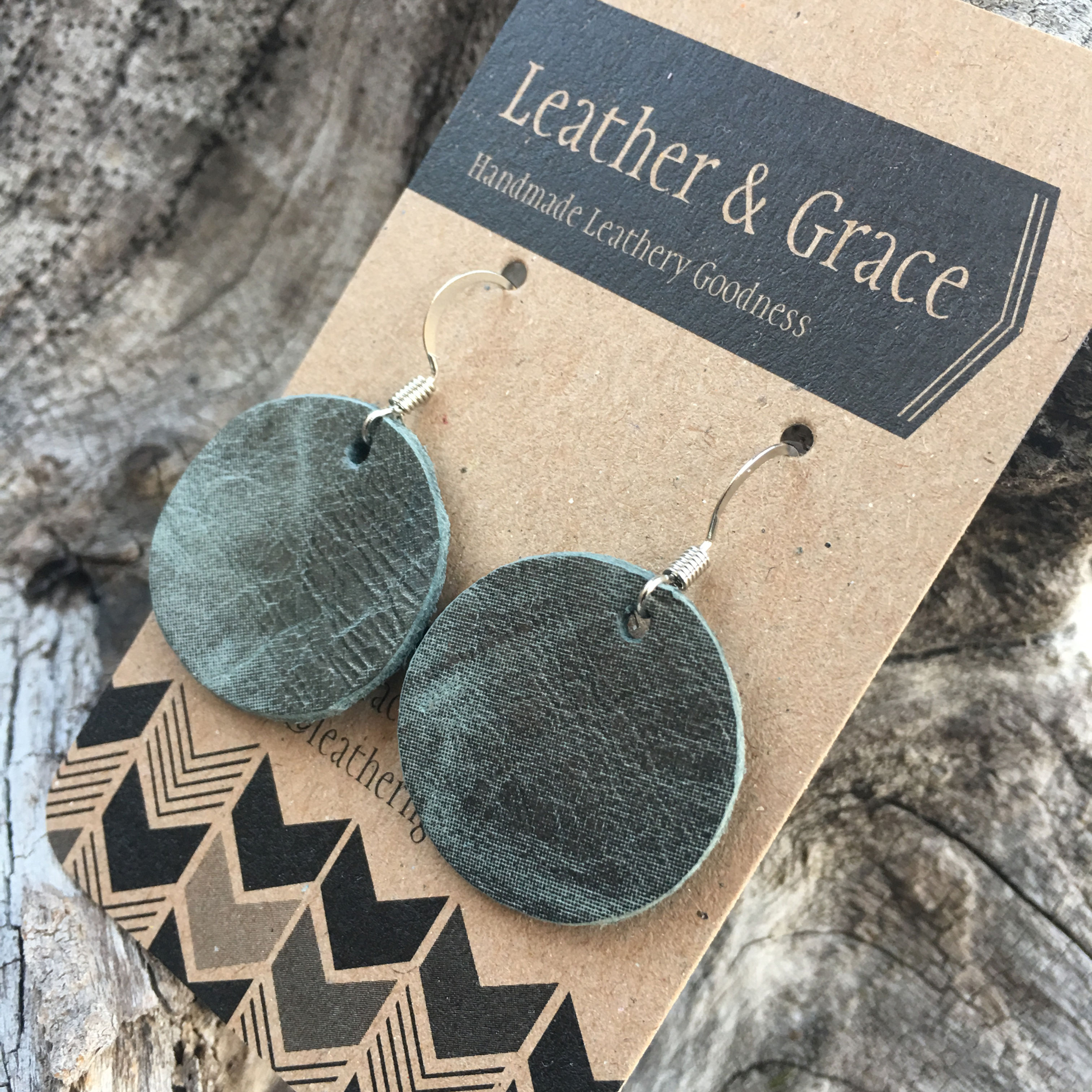 Mini Circles in Foggy Green/Grey