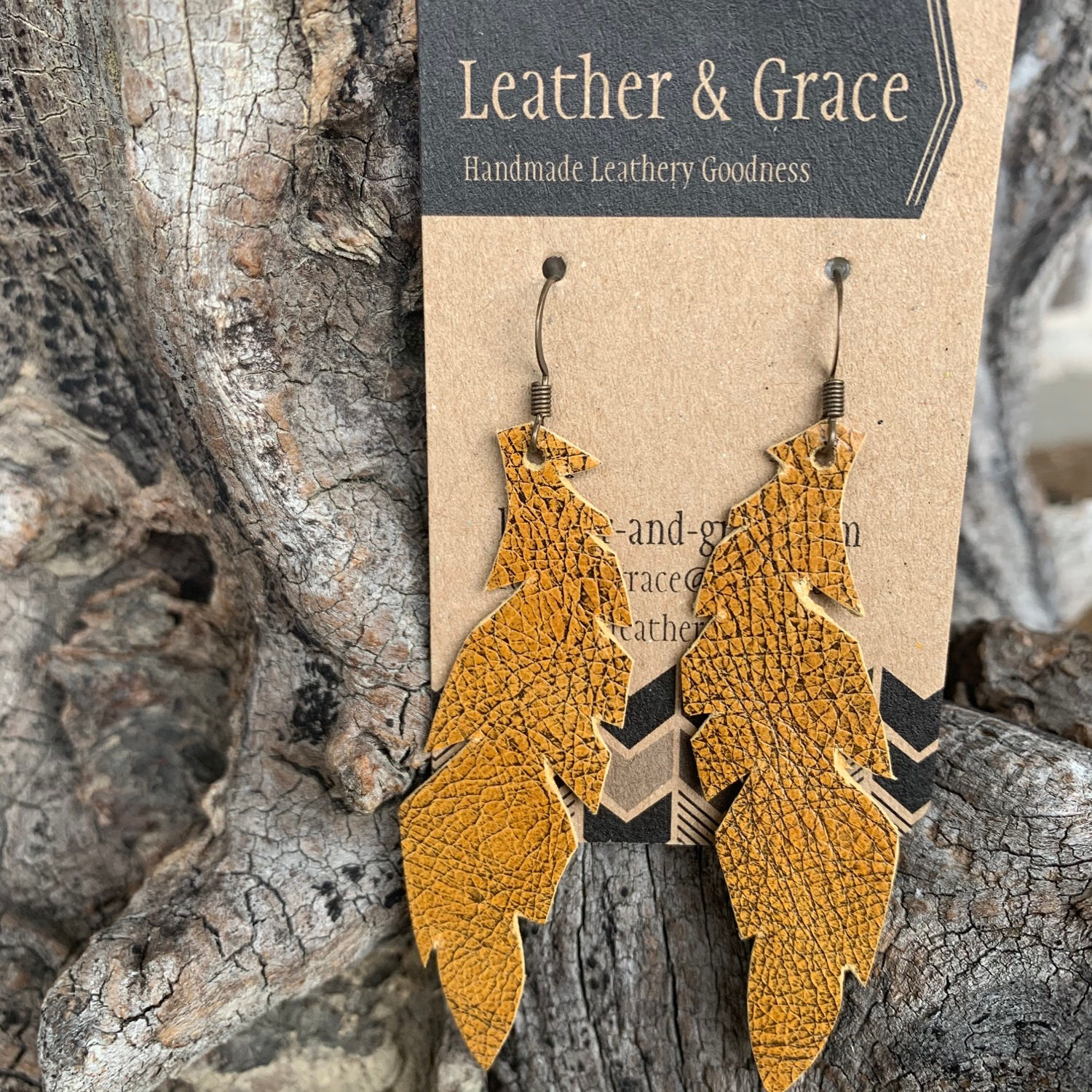 Mustard Crackle Feathers