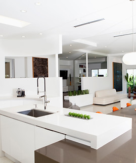 Bright and Modern Kitchen